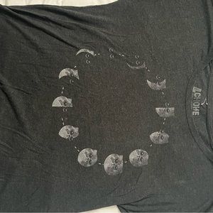 cool kitty cat moon phase t shirt!